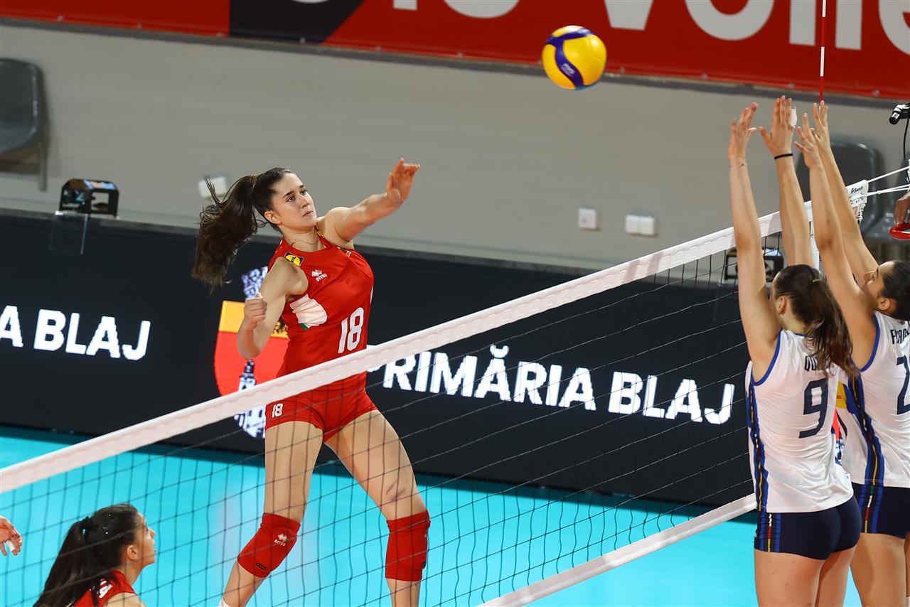 Bulgaria - Italy, semi-final, European Women's Under-18 Championship - Image 1