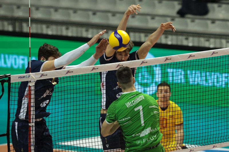 1051/ZANI3524.jpg Image