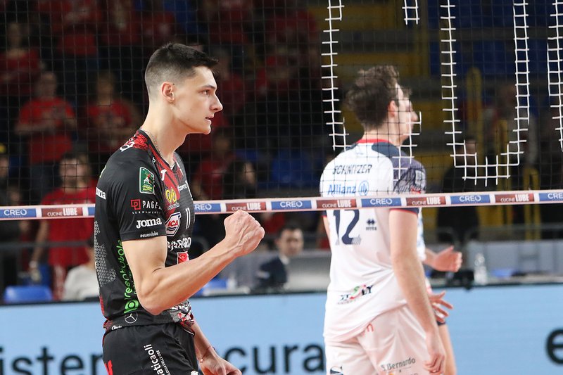 1088/8I4A8631.jpg Image