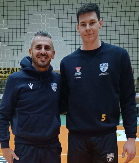 1149/denis.jpg Image