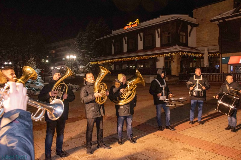 1207/473095514_122192995220146290_1849016423017488292_n.jpg Image