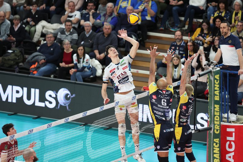 1246/TNGZ3-3.jpg Image