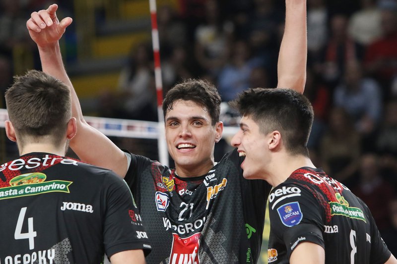 1247/8I4A0164-min.jpg Image