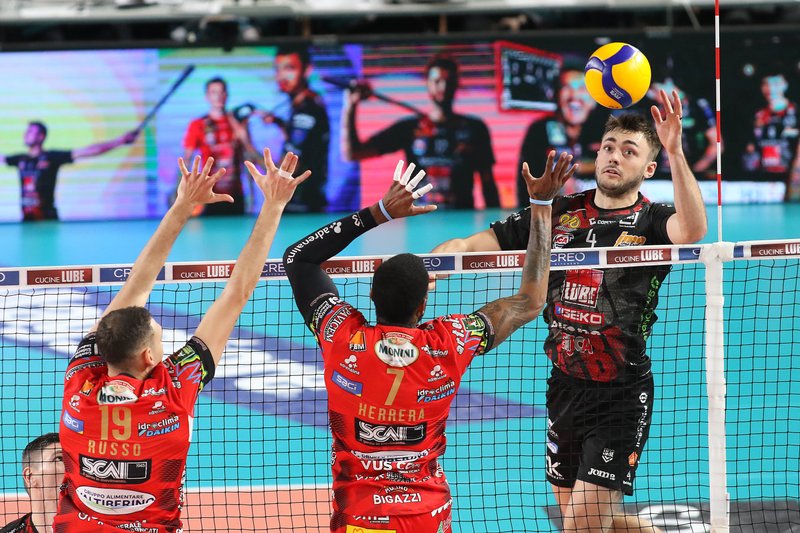 1247/8I4A9988-min.jpg Image