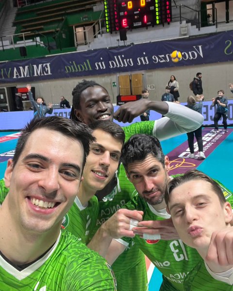 1252/1000045733.jpg Image