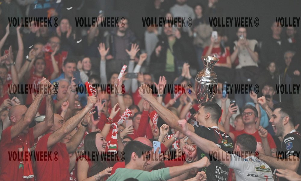 1279/nikolov1.jpg.jpg Image