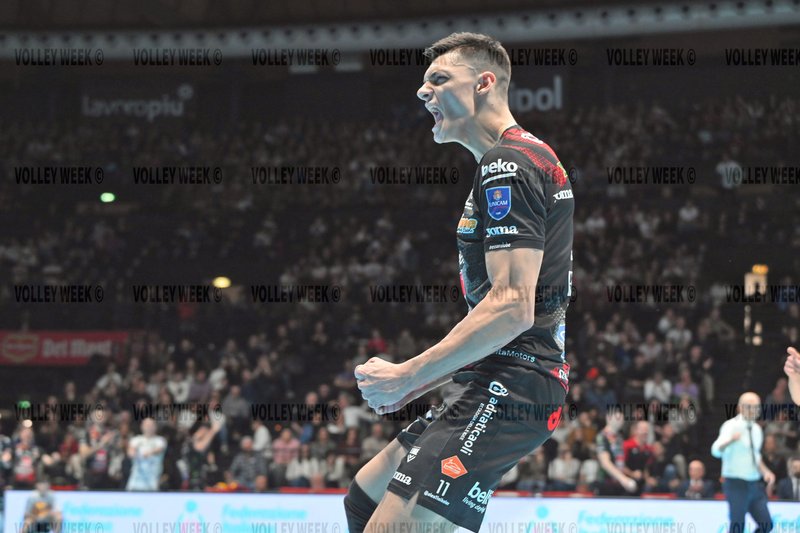 1301/VAR_7340.jpg Image