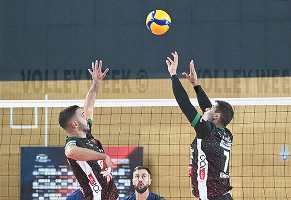 1369/VAR_2728.jpg Image