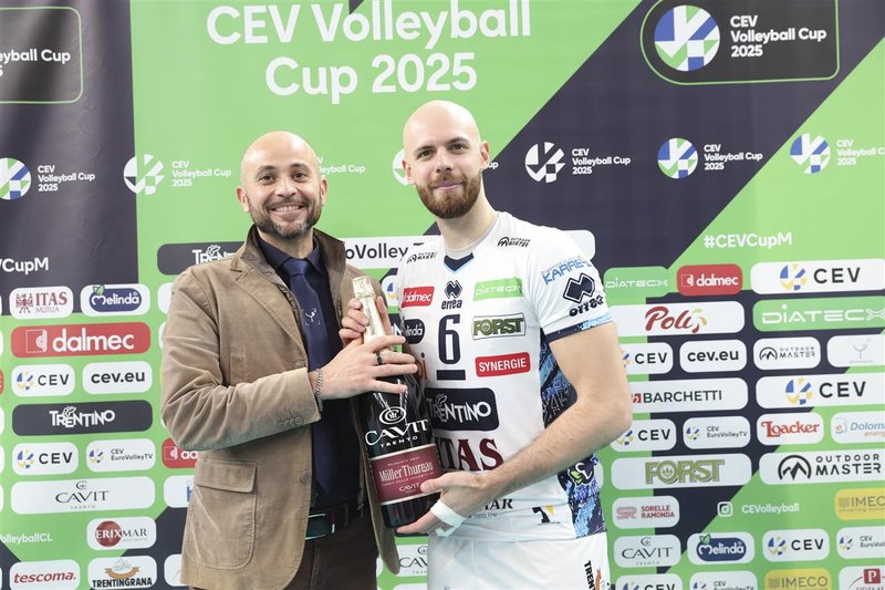 1580/def1dbc15a0b8ea97995f46b15a9c1e2.jpg Image