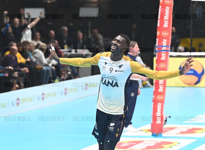 1746/VAR_4671.jpg Image