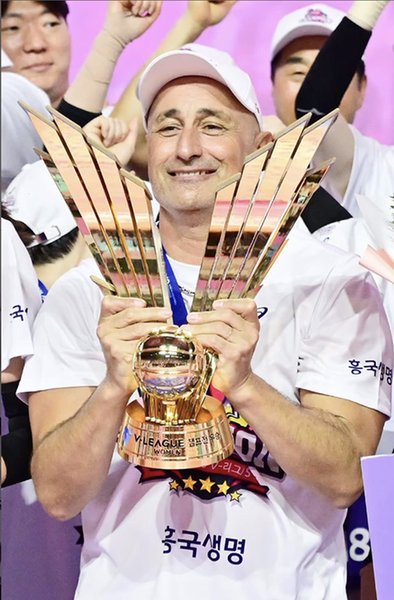 1986/A_3e9b81d0d4.jpg Image