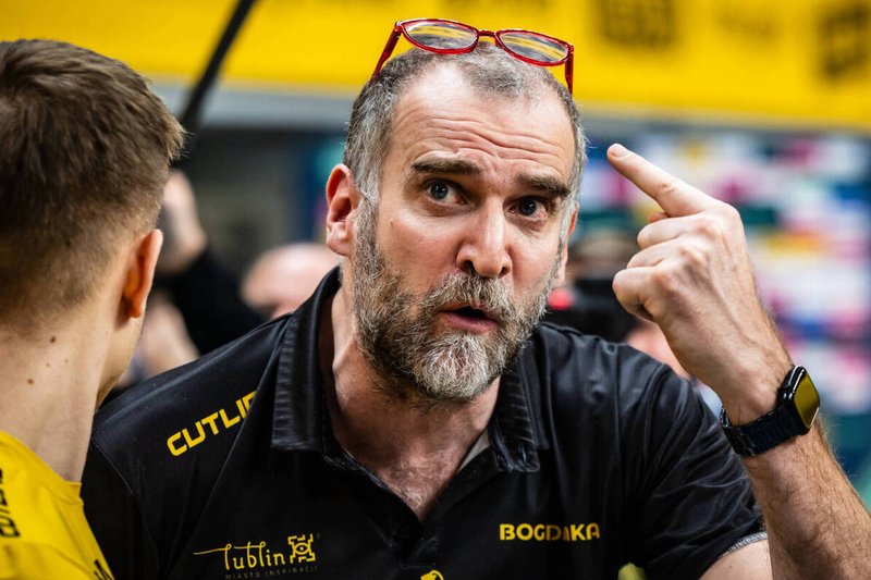 1990/Massimo_Botti_fot._BOGDANKA_g____wne.jpg Image