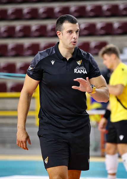 2013/Cvetelin-ivanov-jkfitness-bg.jpg Image