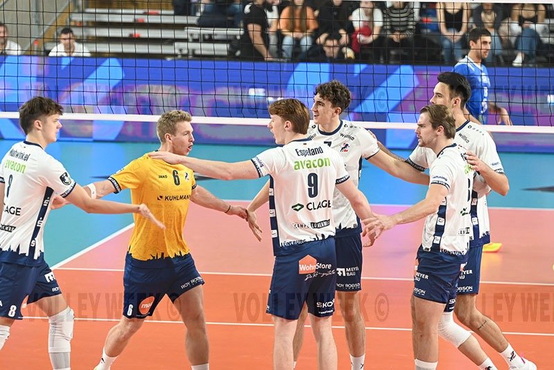 2118/VAR_6361.jpg Image