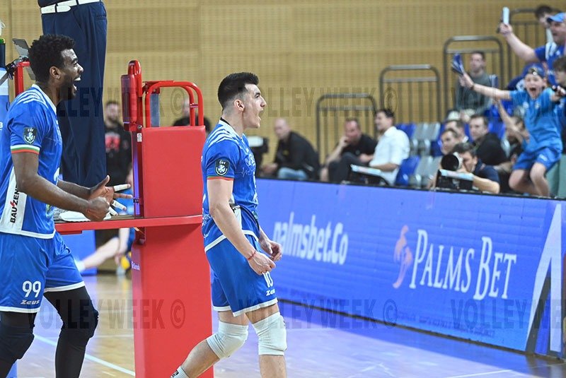 2122/VAR_5823.jpg Image