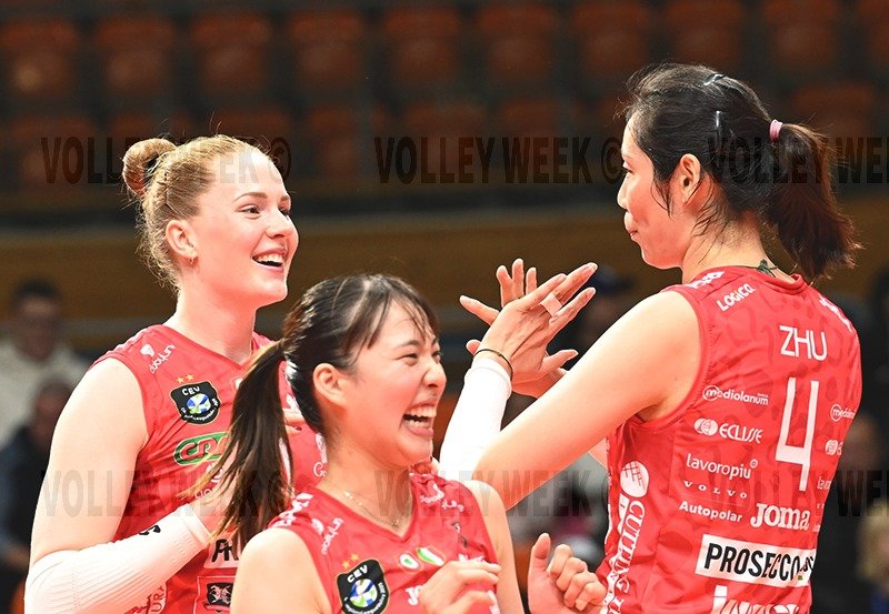 2132/VAR_1551.jpg Image