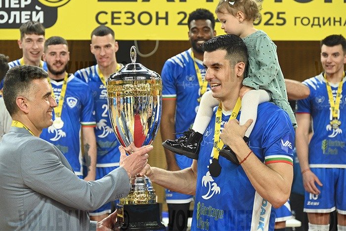 2188/VAR_7500.jpg Image