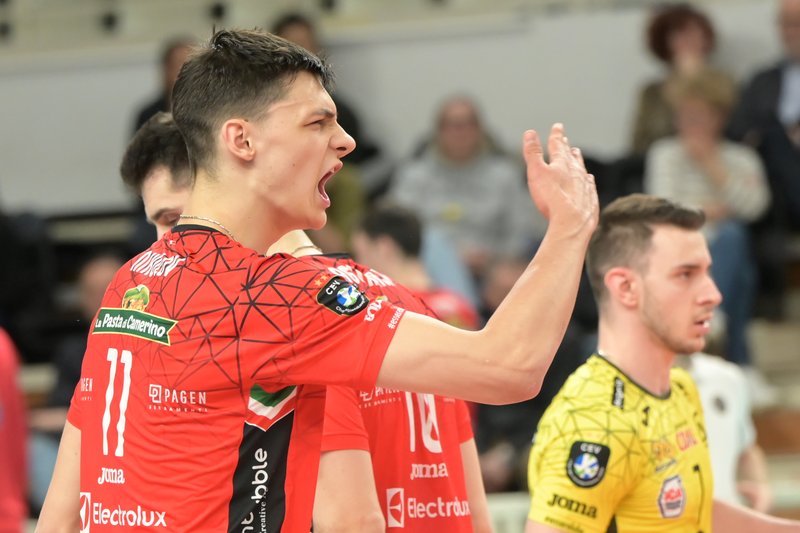 231/VAR_8465.jpg Image