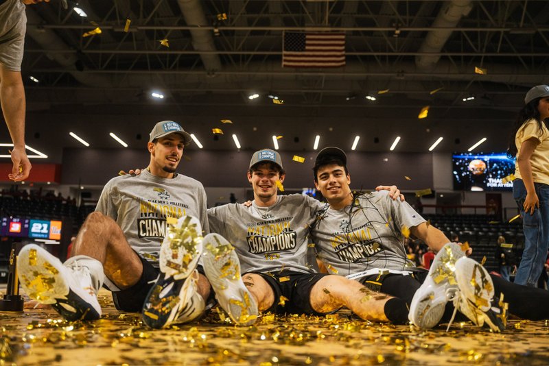 2321/Gqy2EtIW4AAa6Qi.jpg Image