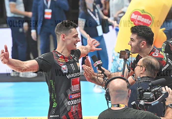 2440/VAR_7685.jpg Image