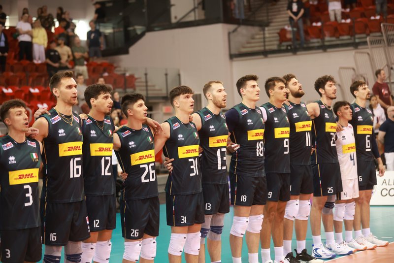 2533/2025-VNL-6.jpg Image