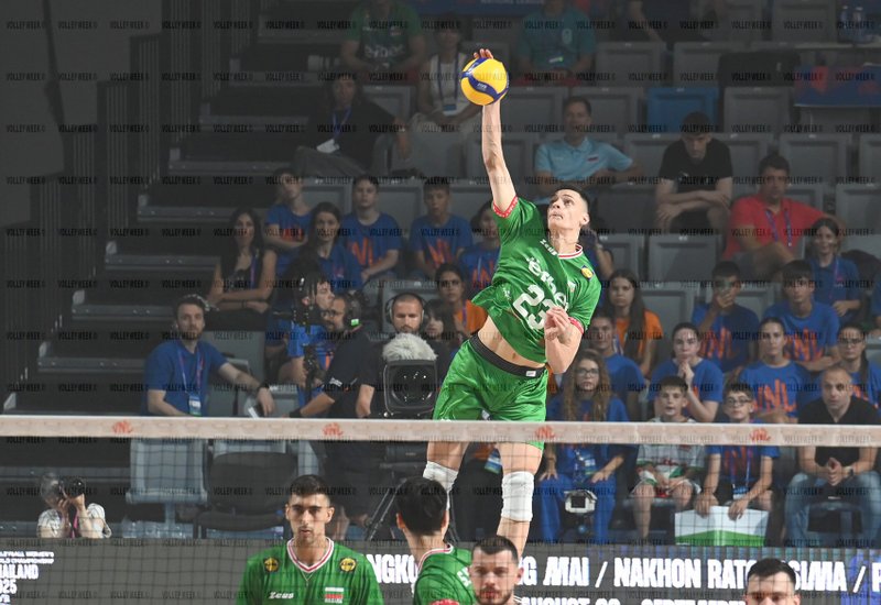 2702/VAR_7889.jpg Image