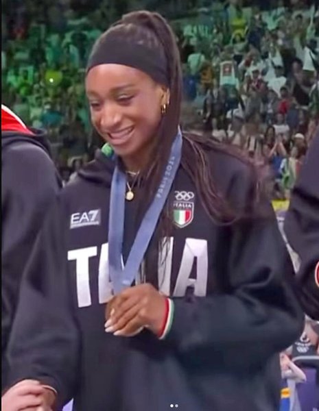 2757/lovet1.jpg Image