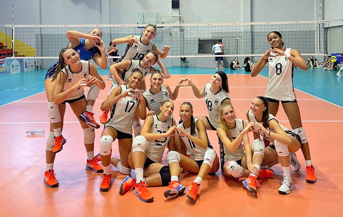 2950/eyof-femminile-italia-volley-1.jpg Image