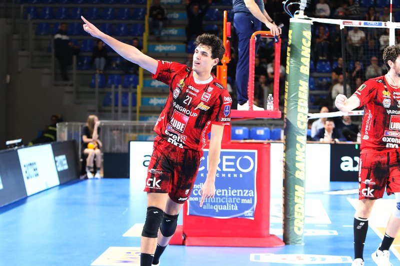 3904/8I4A0702.jpg Image