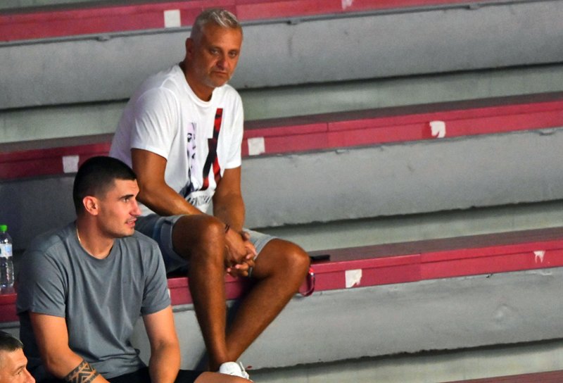 396/VAR_8294.jpg Image