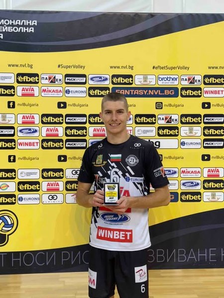 3963/576879710_122187491390363996_2225478275058174578_n.jpg Image