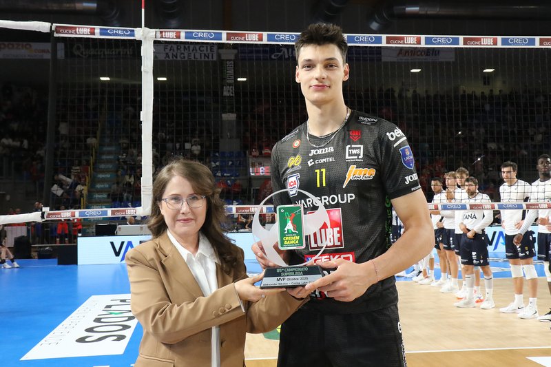 3990/8I4A0792.jpg Image