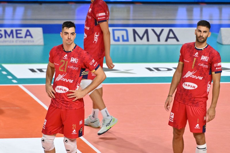 3993/EZ8_5283.jpg Image