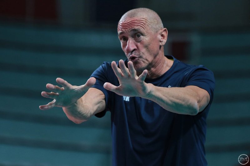 4028/G5f7DRqWsAA19UZ.jpg Image