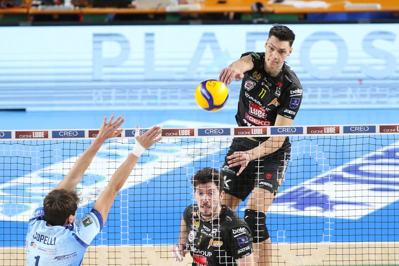 4258/8I4A1561.jpg Image