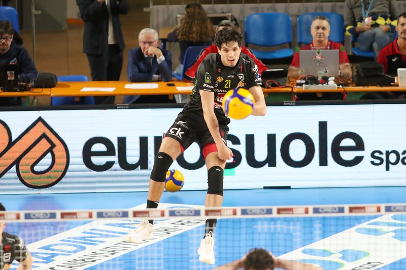 4258/8I4A1679.jpg Image