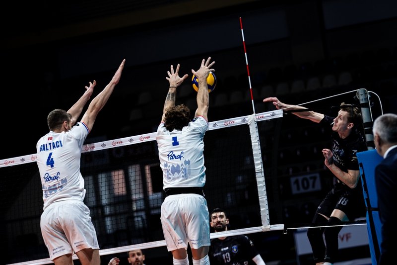 4310/halkbank-gebze-15.jpeg Image