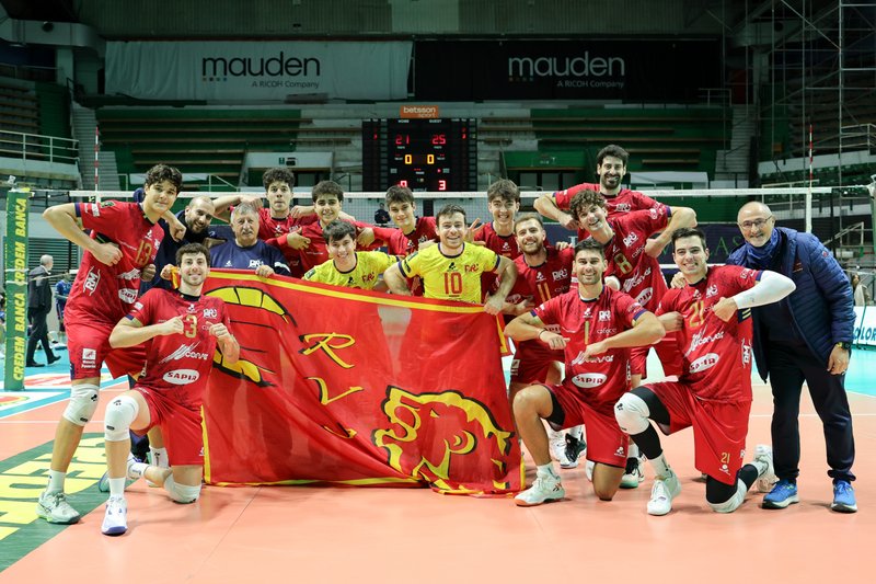 4322/8N1A5135.jpg Image