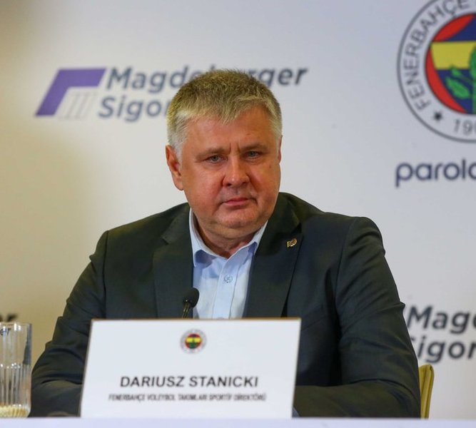 4423/G8TxSnDXkAckgRM.jpg Image