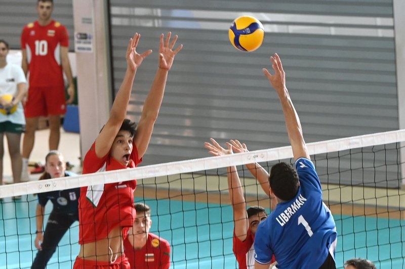 519/VAR_7635.jpg Image