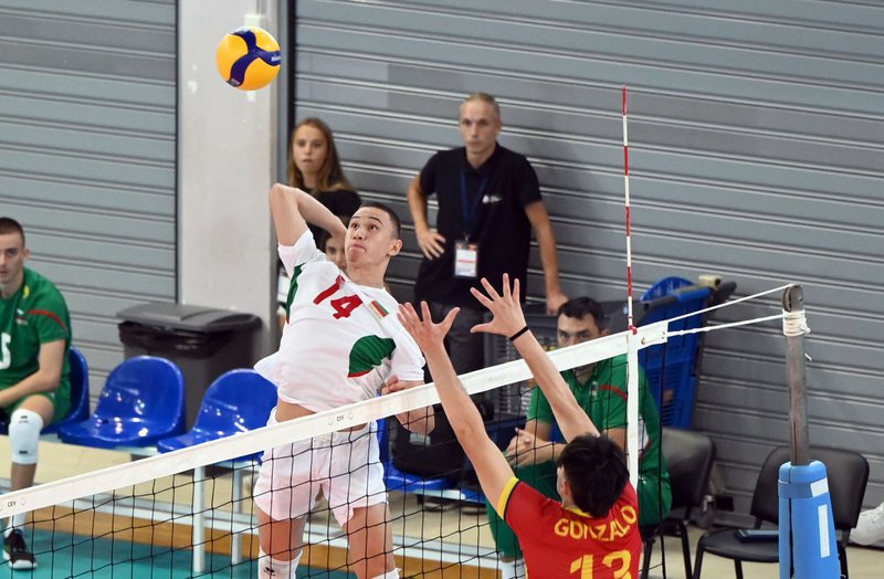 521/VAR_8588.jpg Image