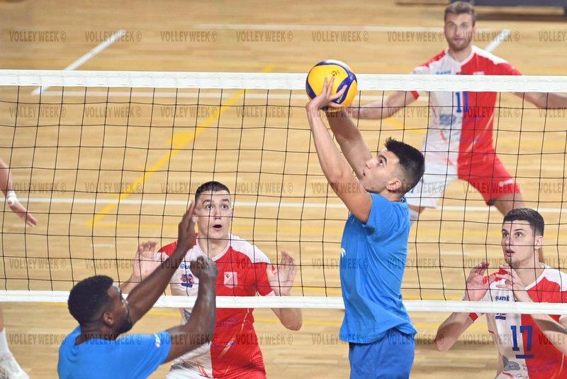 555/VAR_2730.jpg Image