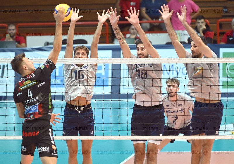 568/VAR_3363.jpg Image