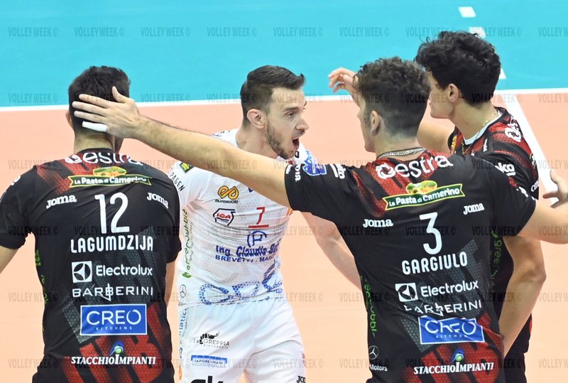 568/VAR_3479.jpg Image