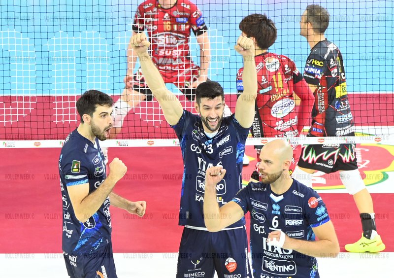 585/VAR_5941.jpg Image