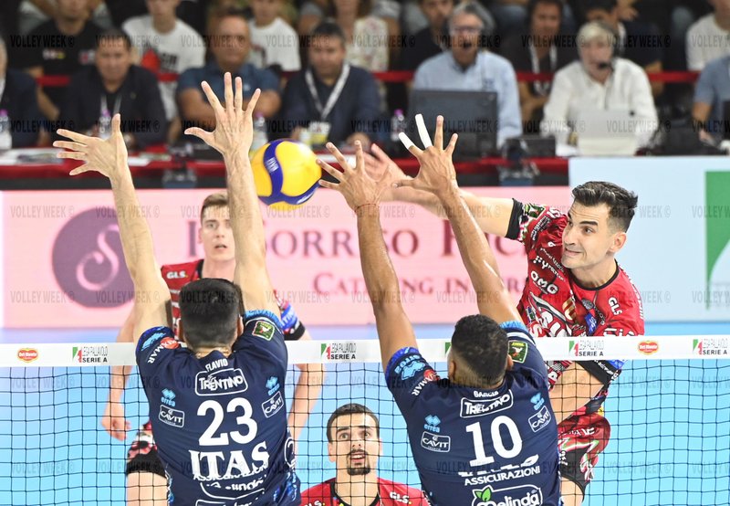 585/VAR_6021.jpg Image