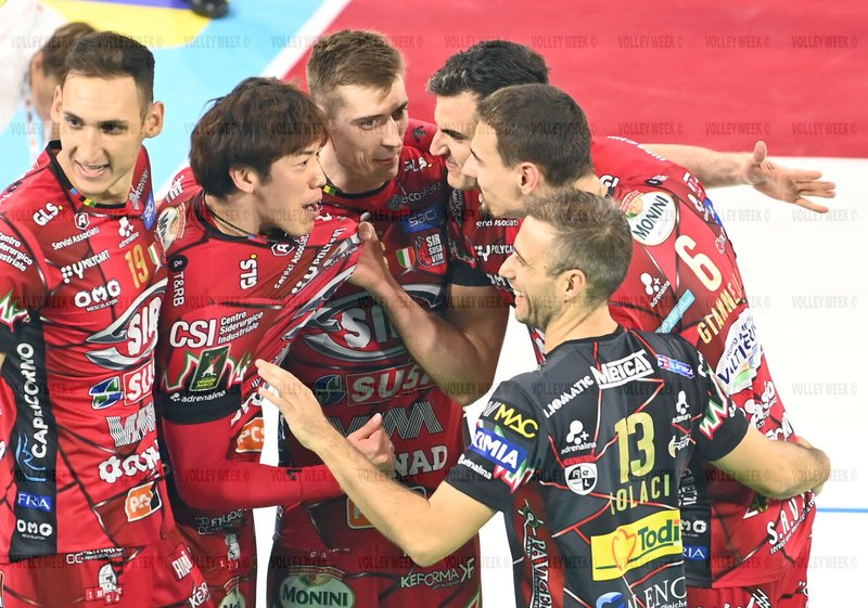 585/VAR_6235.jpg Image