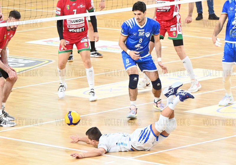 709/VAR_6994.jpg Image