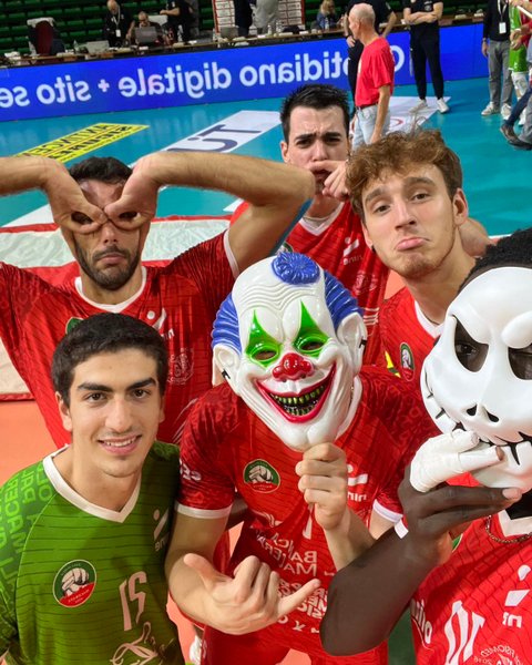 730/465050527_1096542799138221_2749702166307027542_n.jpg Image