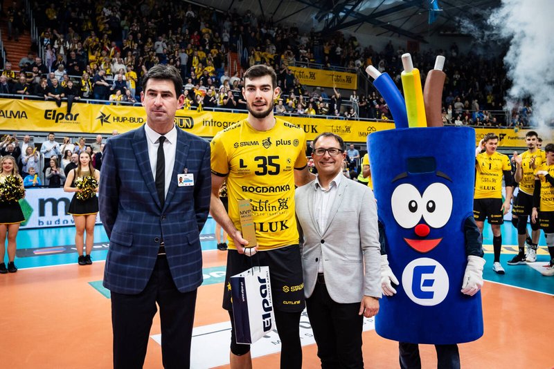 828/20241116-954A5528.jpg Image